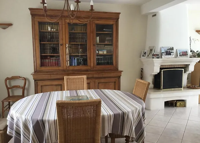 D’hôtes 24 H Du Mans Et Le Mans Classic Couette-café Sargé Les Le Mans